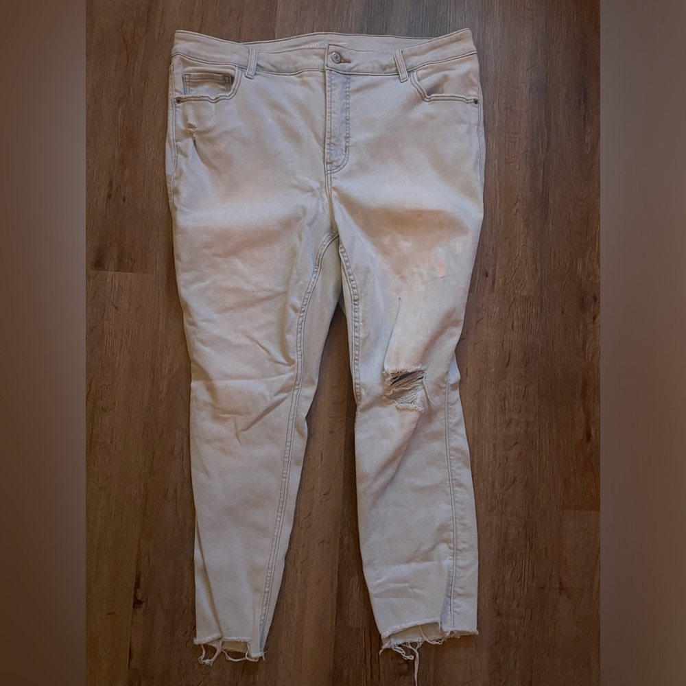 Light jeans